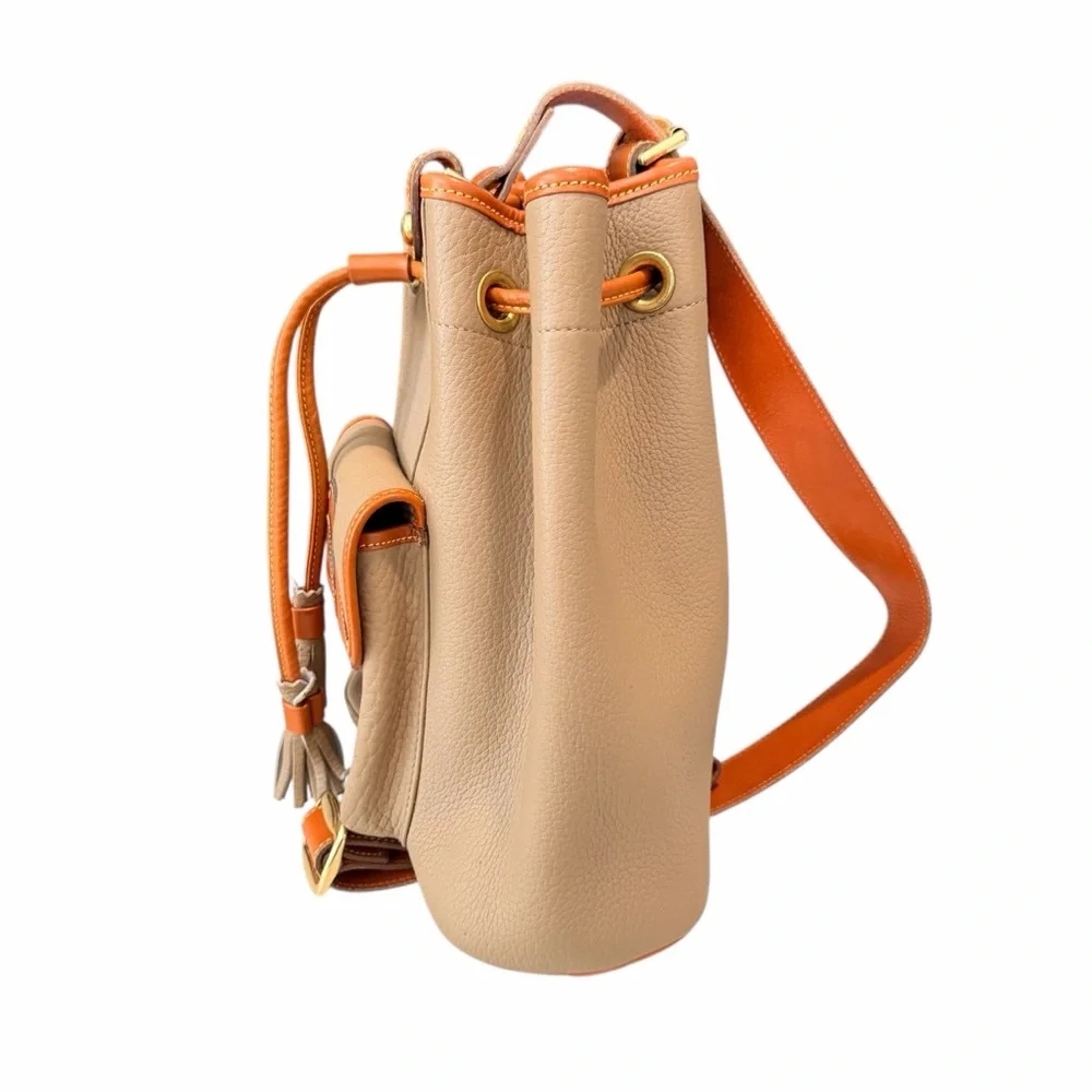 Vintage Dooney & Bourke AWL Bucket Bag Taupe Tan Leather Duck Logo Drawstring - Picture 8 of 13